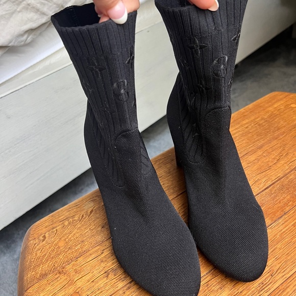 Louis Vuitton Silhouette Ankle Boot - Picture 3 of 8